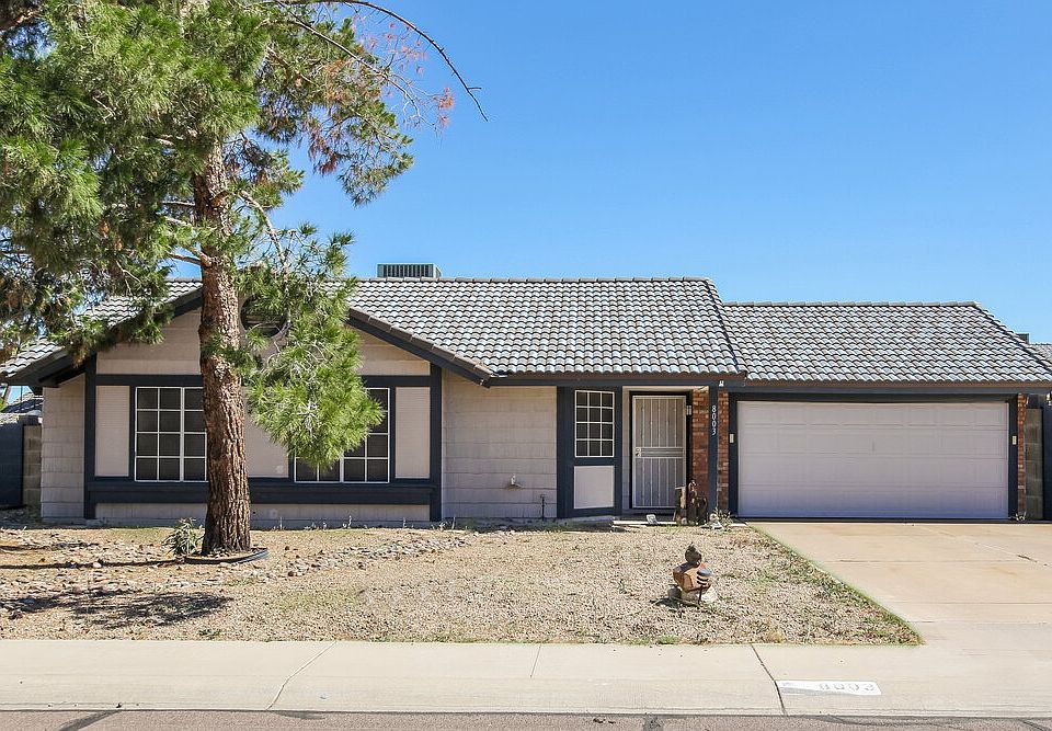 1st image of 8003 W Larkspur Dr