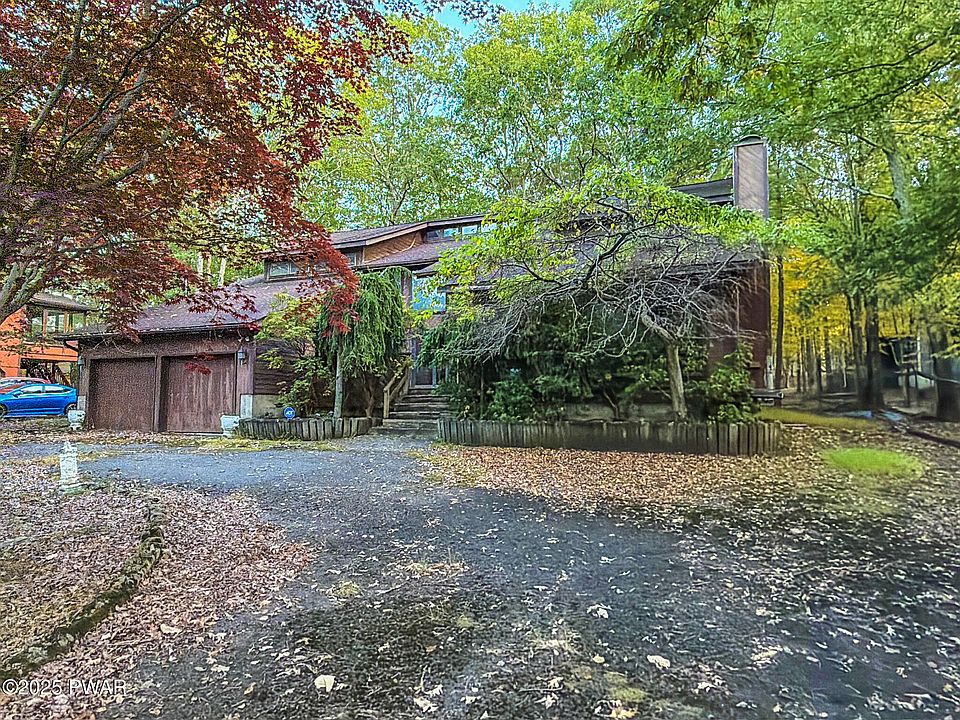 1st image of 135 Sandlewood Dr