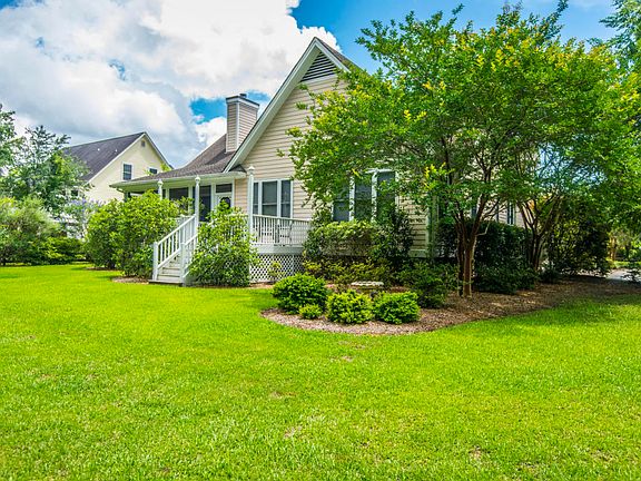 3rd image of 3872 Plantation Lakes Dr