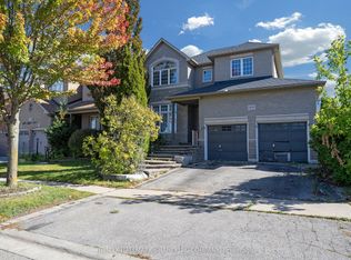 1529 Skyview St, Oshawa, ON L1K2S3