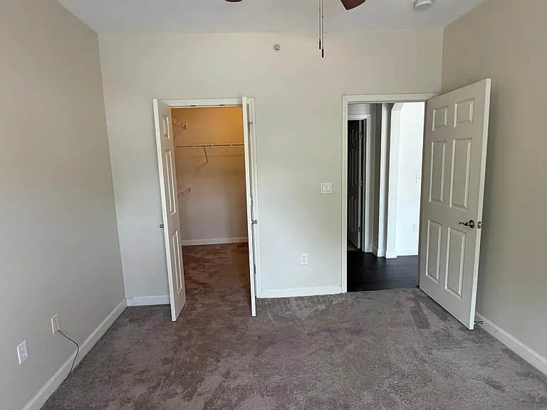 2756 McKnight Crossing Ct — Photo 13