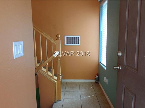 5th image of 8921 Jaquita Ave
