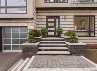 46 Ravenscrest Dr, Toronto, ON