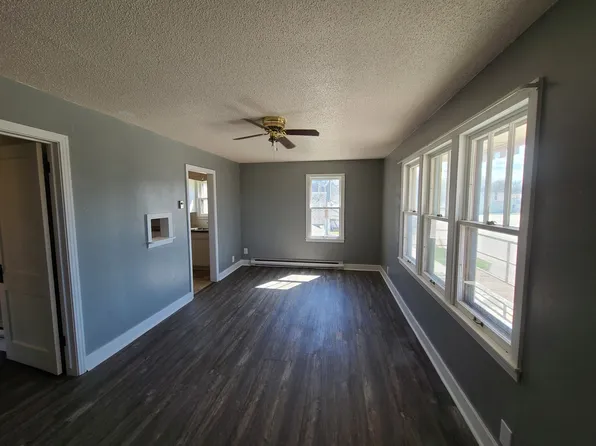 711 8th Ave #10, Belle Fourche, SD 57717