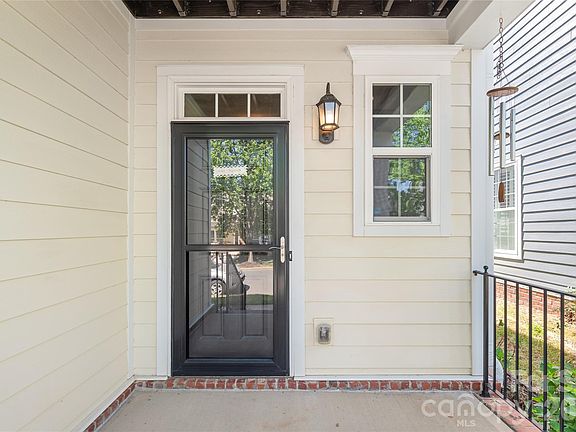 3rd image of 6446 Hove Rd