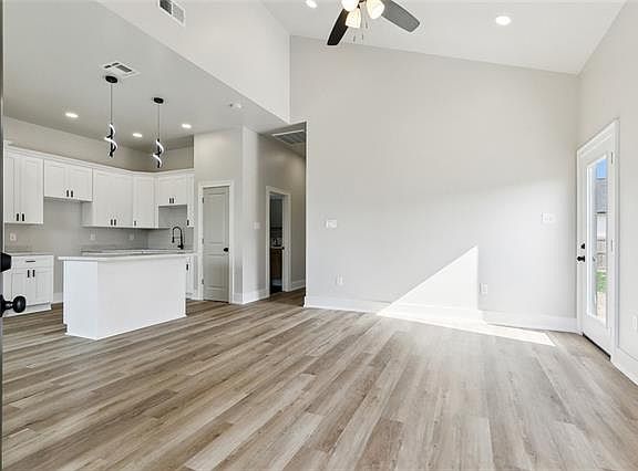 2nd image of 3507 Tournefort St #1