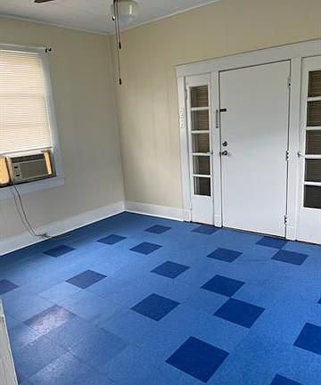 3rd image of 411 Allo Ave