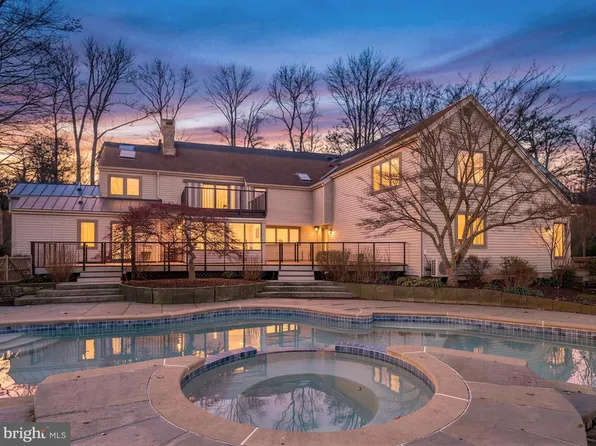 260 Cafferty Rd, Pipersville, PA 18947