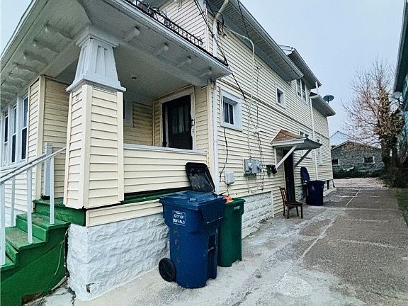 2nd image of 60 Arden Ave