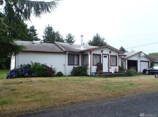 3616 102nd St, Long Beach, WA 98631