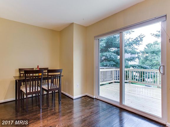4th image of 6895 Chasewood Cir