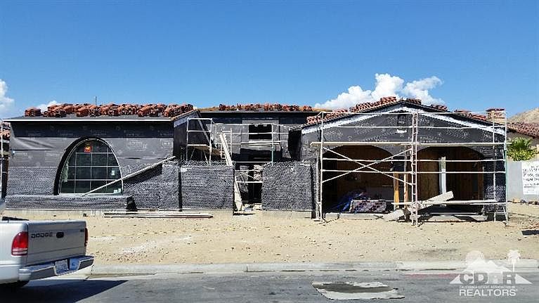 2nd image of 20 Mount San Jacinto Cir