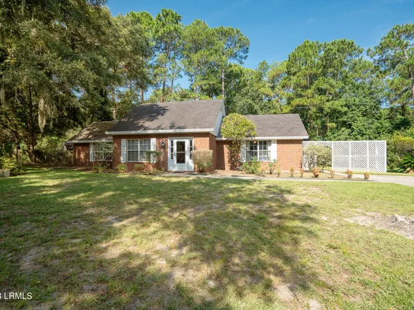 120 Francis Marion Cir, Beaufort, SC 29907