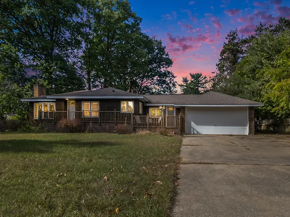 3821 Ellen St, Muskegon, MI 49444