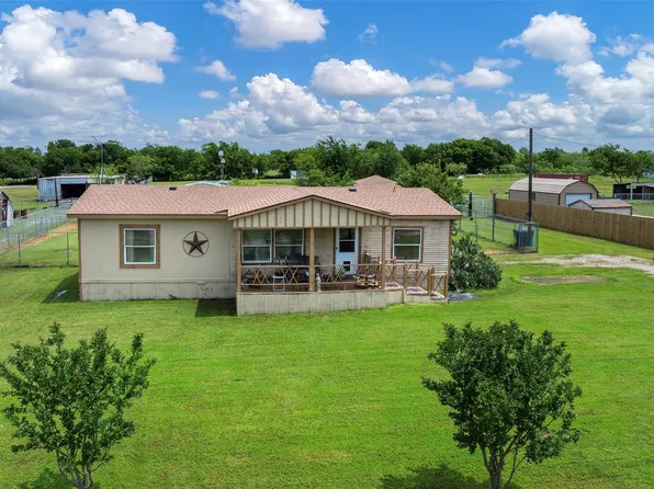 6491 Norton Dr, Terrell, TX 75160
