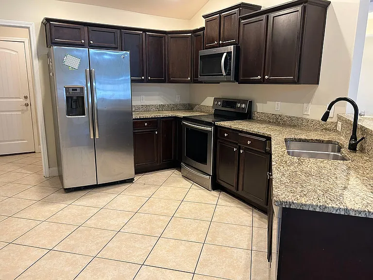 720 Rambler Ct — Photo 15