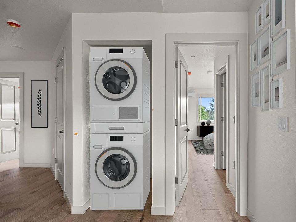 Full size Washer and Dryer