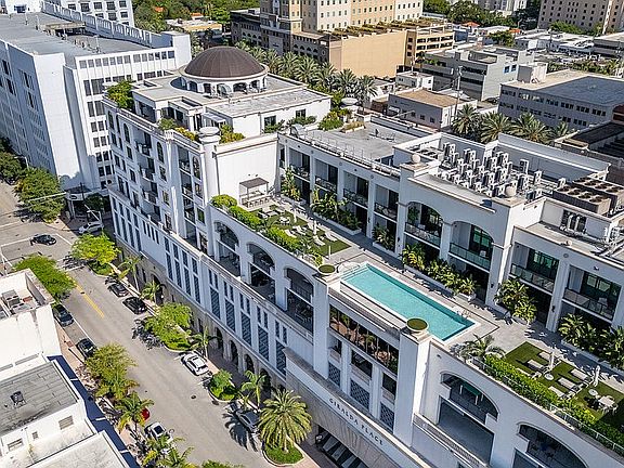 2nd image of 275 Giralda Ave #8C