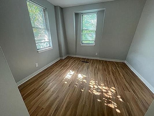 2nd image of 371 12th St Floor 2