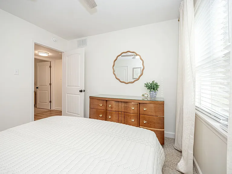 114 Ethel Cir #17 — Photo 33