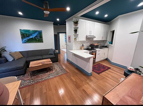 4th image of 283 E 4th St APT 4C