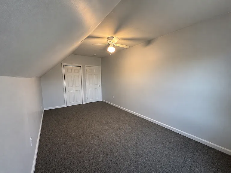 220 Weir St #4 — Photo 15