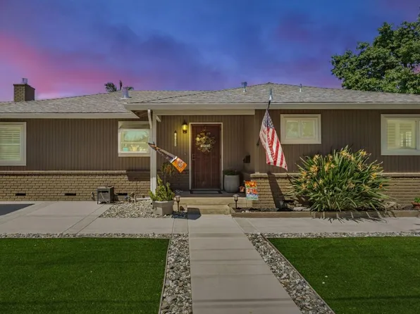 2701 Warwick Ln, Modesto, CA 95350