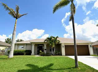 1025 SW Fisherman Ave, Port Saint Lucie, FL 34953
