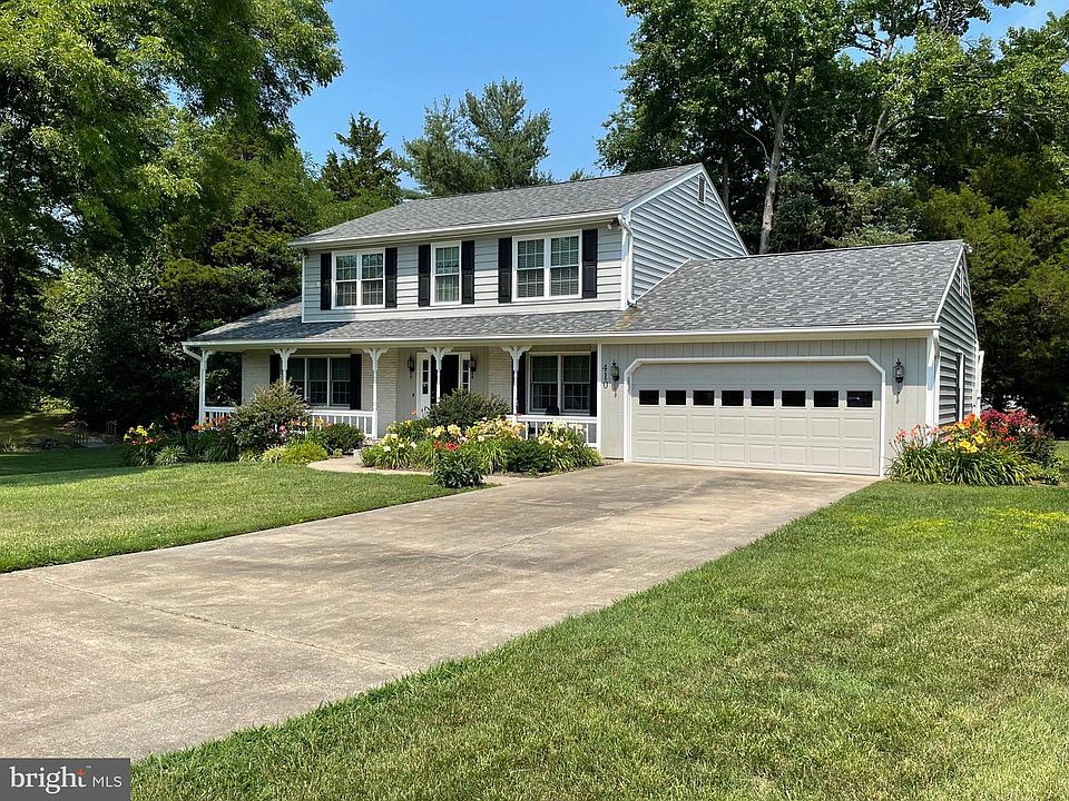 1st image of 410 Bentley Ave