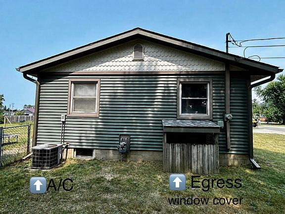5th image of 809 Clover Dr
