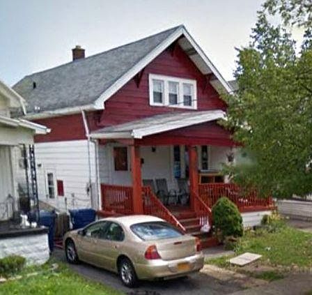 1st image of 173 Sprenger Ave