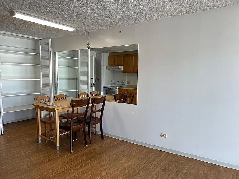 1655 Makaloa St #1102 — Photo 3