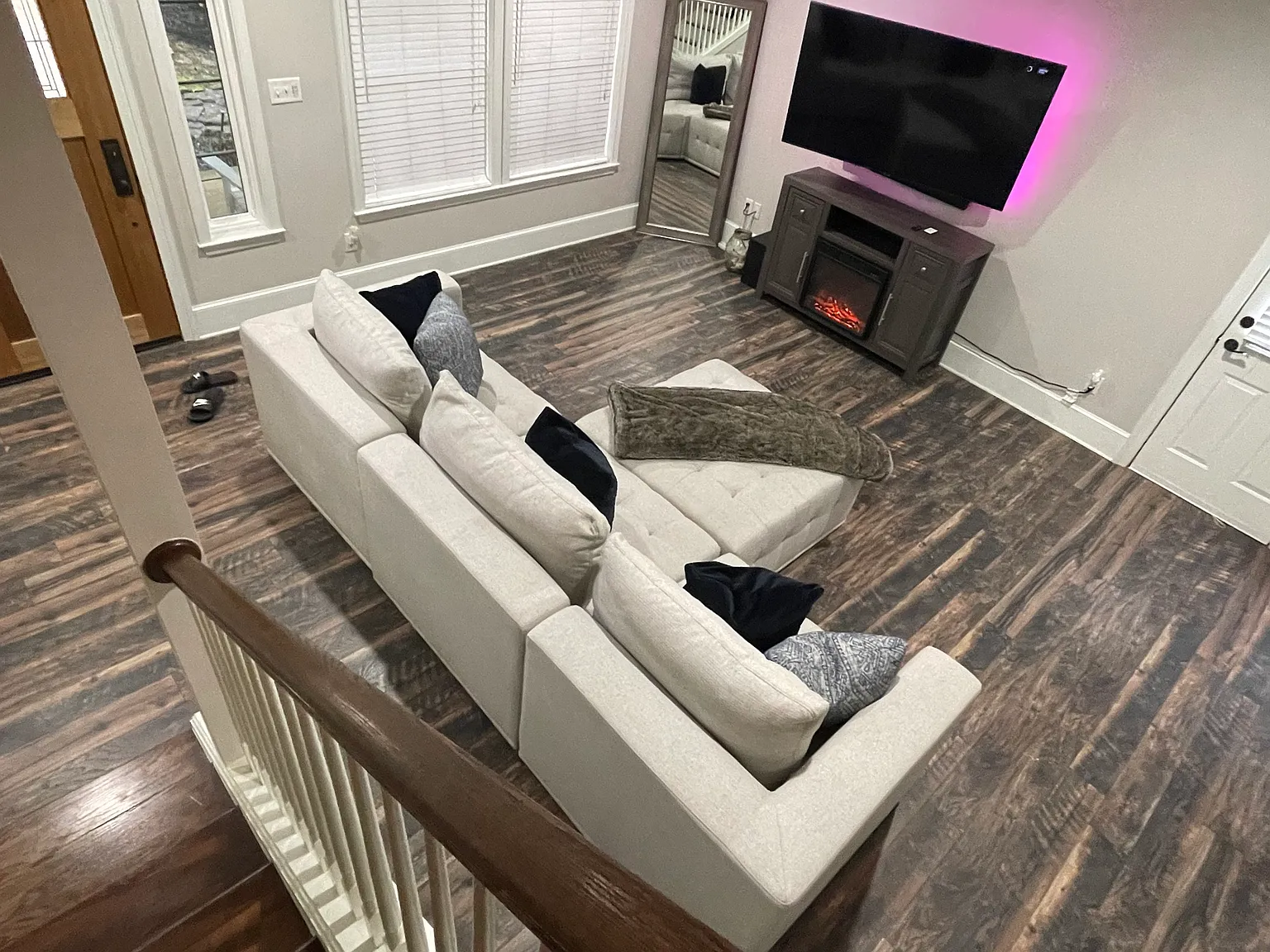 3 bed, 2.5 bath, 1850 sqft, $1,850 — Photo 3