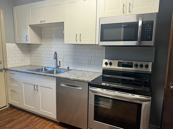 2nd image of 1488 W 7th Ave