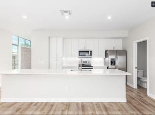 3006 N 34th St, Phoenix, AZ 85018