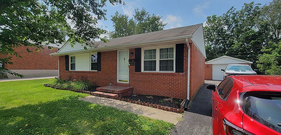 1st image of 438 Moss Dr