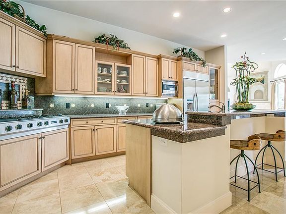 3rd image of 5953 King William Dr
