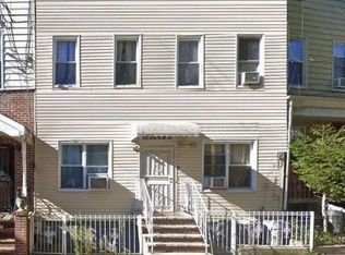 1224 30th Rd, Astoria, NY 11102