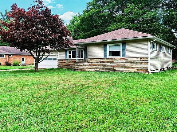 3rd image of 1111 Norwood Dr