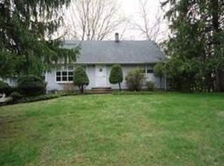 6 East Ave, West Nyack, NY 10994