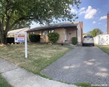 3633 Southview Avenue, Wantagh, NY, 11793