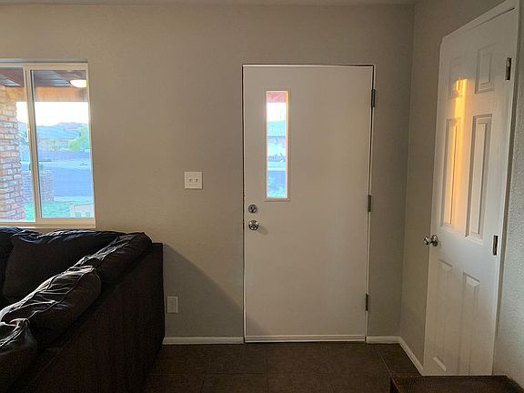 3rd image of 7111 N 77th Ave