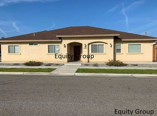 1928 E Seeger Ave, Visalia, CA 93292