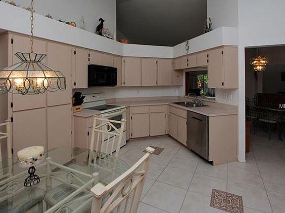4th image of 8726 Boysenberry Dr