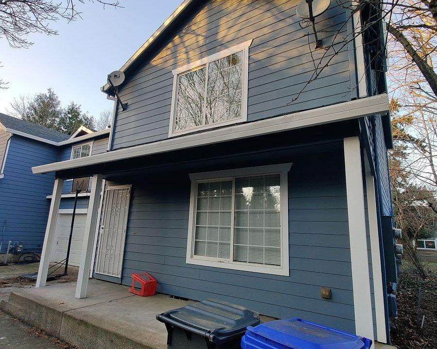 1st image of 4049 SE 80th Ave