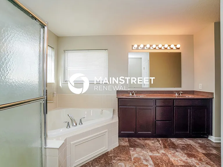 Main Bathroom