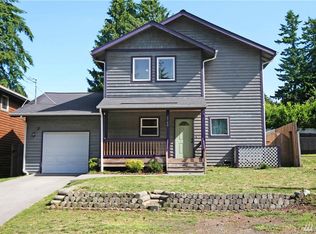 6740 NE Columbia St, Suquamish, WA 98392