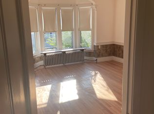 706 Middle St APT 1, Bath, ME 04530