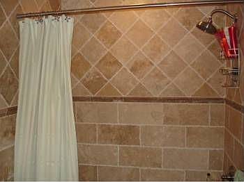 5th image of 3900 NE 18th Ave APT 10