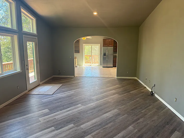 2383 Independence Rd — Photo 9